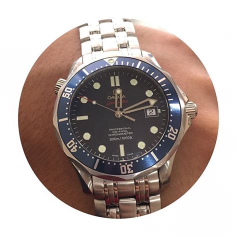 harga omega seamaster jam tangan.